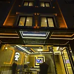 Golden Galley Aparthotel