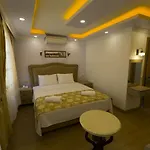Golden Galley 3*