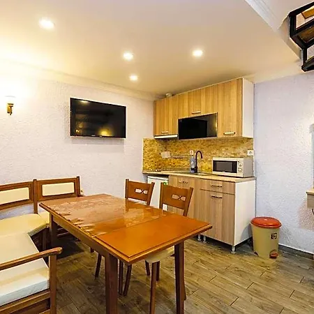 Aparthotel Golden Galley