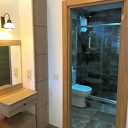 Golden Galley Aparthotel