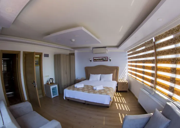 Golden Galley Aparthotel