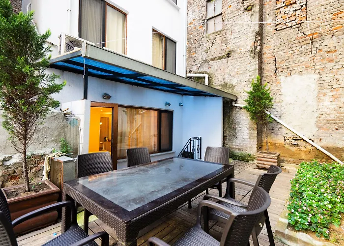 Aparthotel Golden Galley