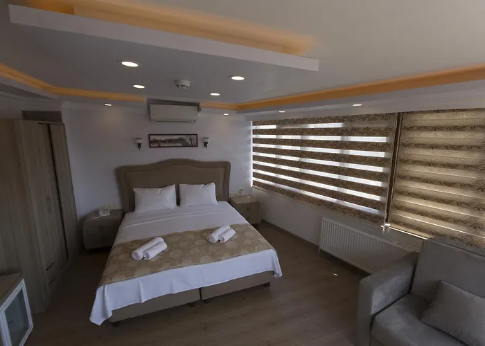 Golden Galley Aparthotel 3*