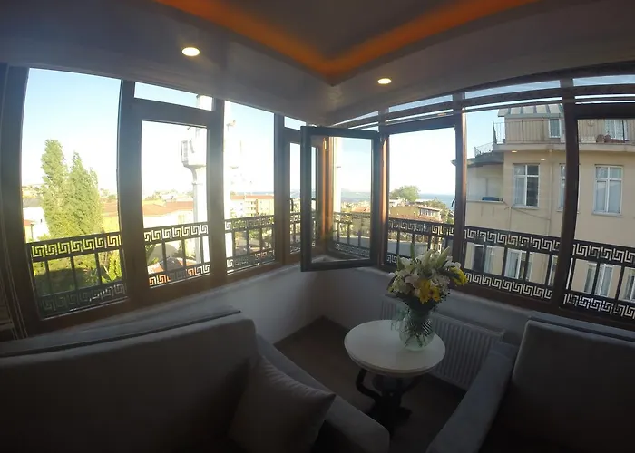 Golden Galley Aparthotel